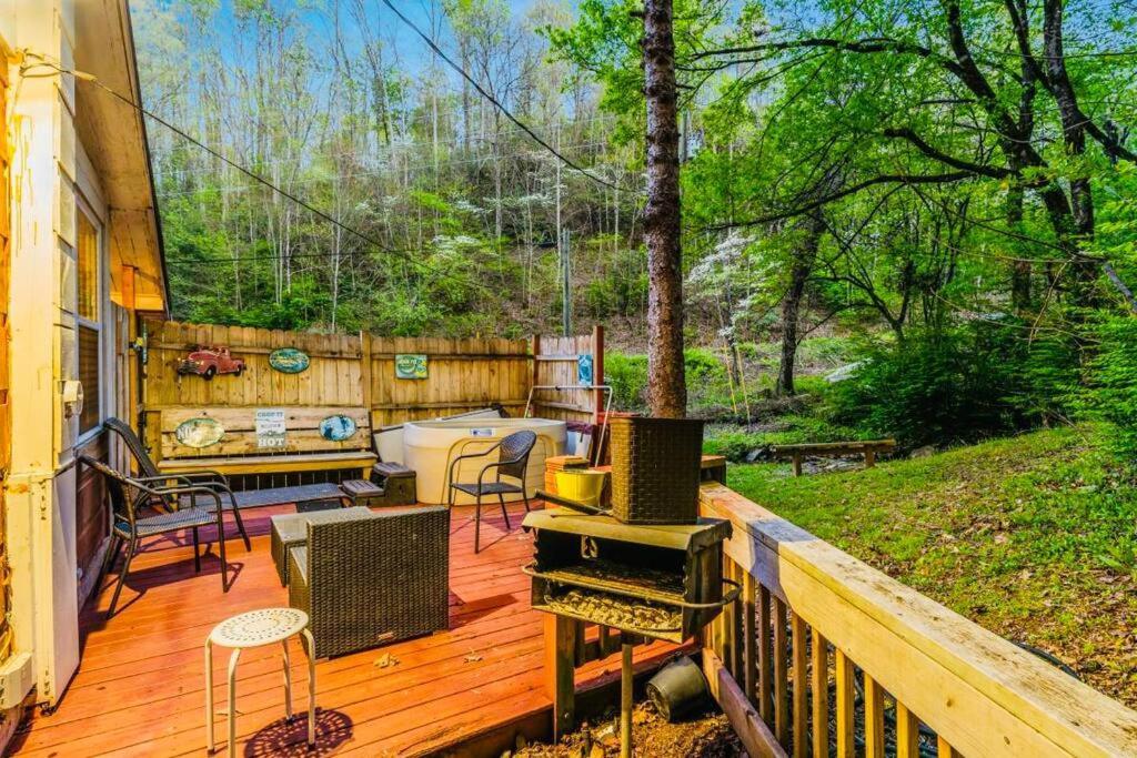 Cozy Cub Mountain Escape Villa Gatlinburg Dış mekan fotoğraf